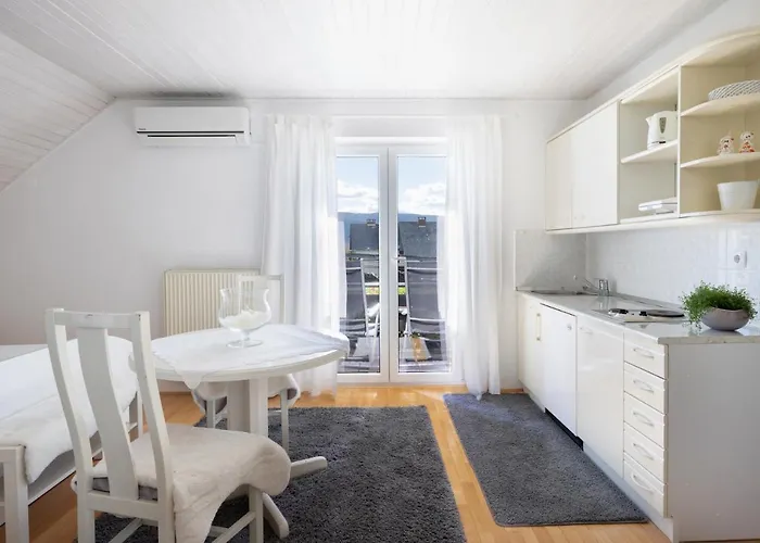 アパート Ladka ゴレンスカ地方