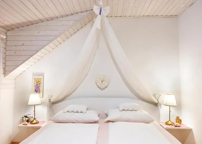 Ladka アパート *